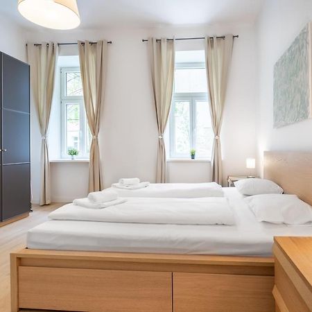 Cottageviertel - Stilvolles Apartment In Parknahe Vienna Esterno foto